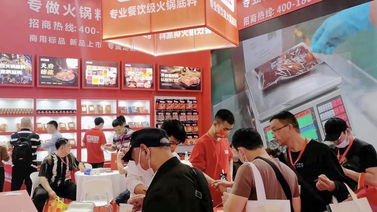 漫味龍廚攜“開門紅”驚喜亮相南京展會，各底料產(chǎn)品贏得消費(fèi)者青睞